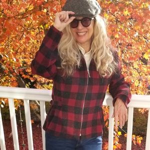 Filson Inspired "Fresno" Black & Red Buffalo Plaid Fitted Jacket, Size M, $25